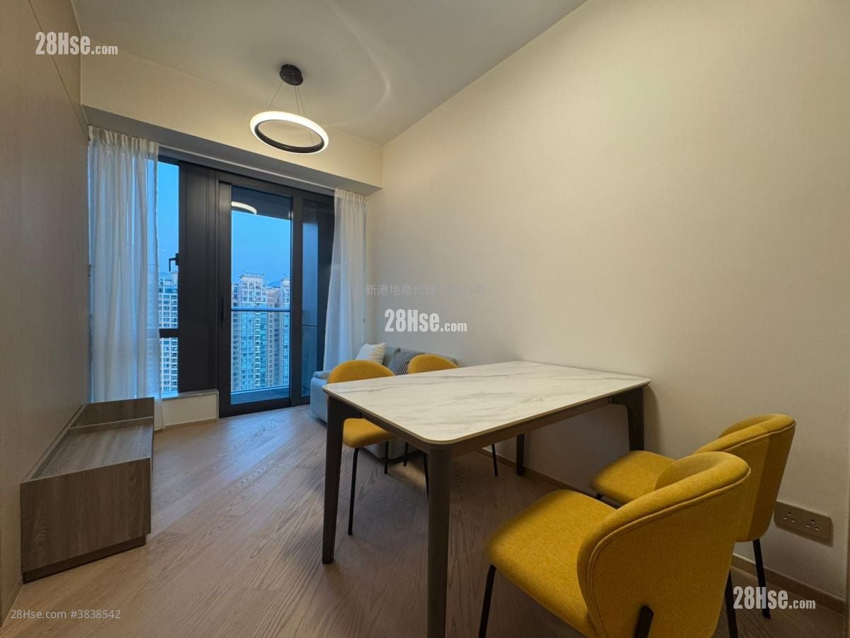 The Arles Rental 1 Bedroom , 1 Bathroom 348 ft²