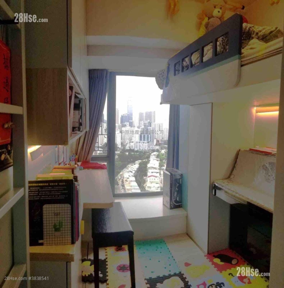 Primrose Hill Sell 3 Bedrooms , 2 Bathrooms 800 ft²