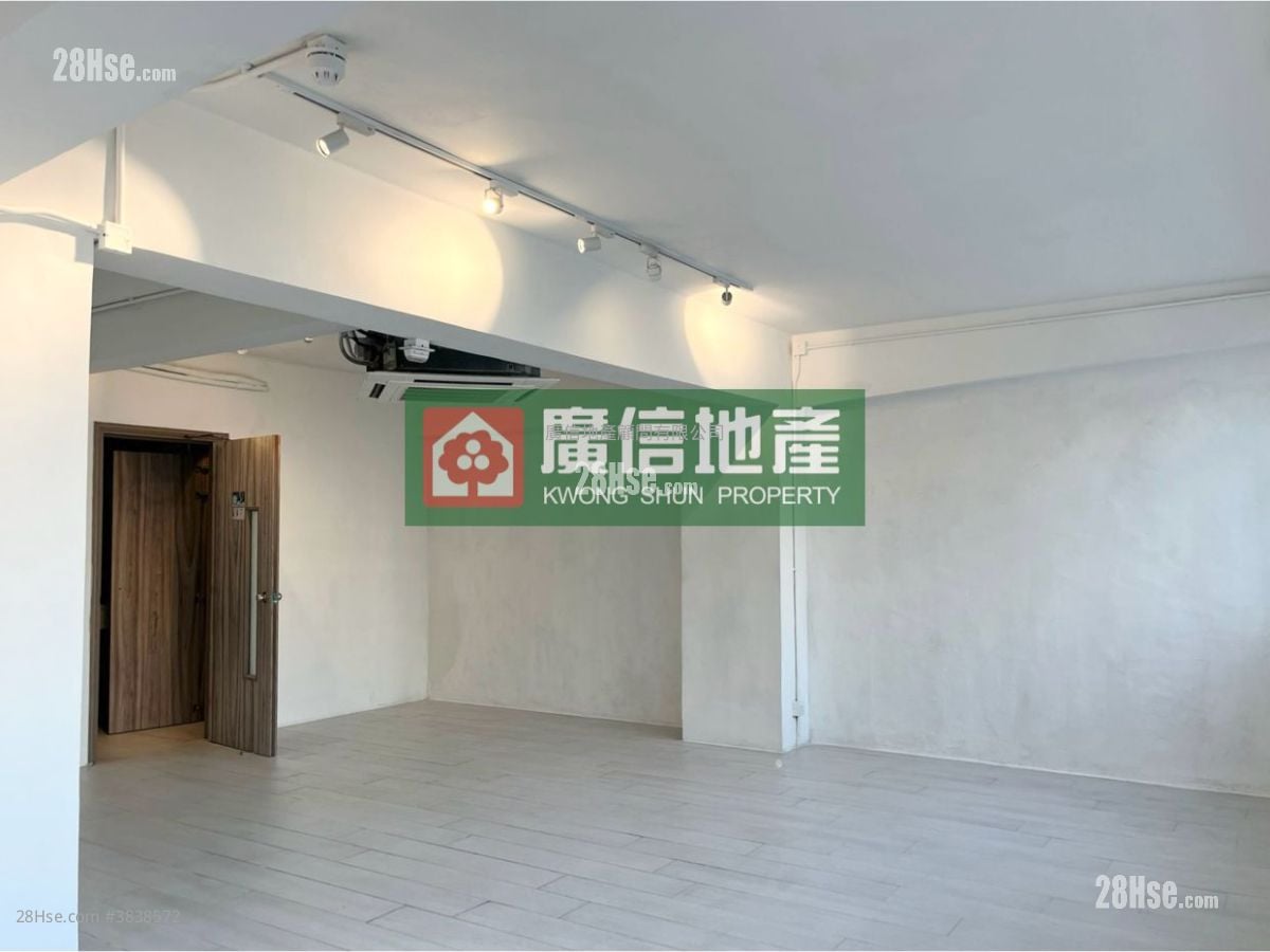 龍盛樓 租盤 2 房 , 2 浴室 741 平方呎