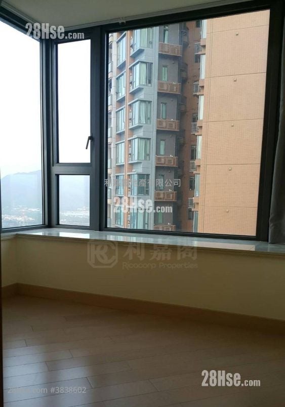 Grand Yoho Sell 3 Bedrooms 596 ft²