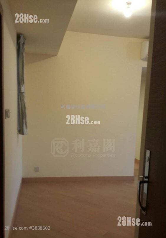 Grand Yoho Sell 3 Bedrooms 596 ft²