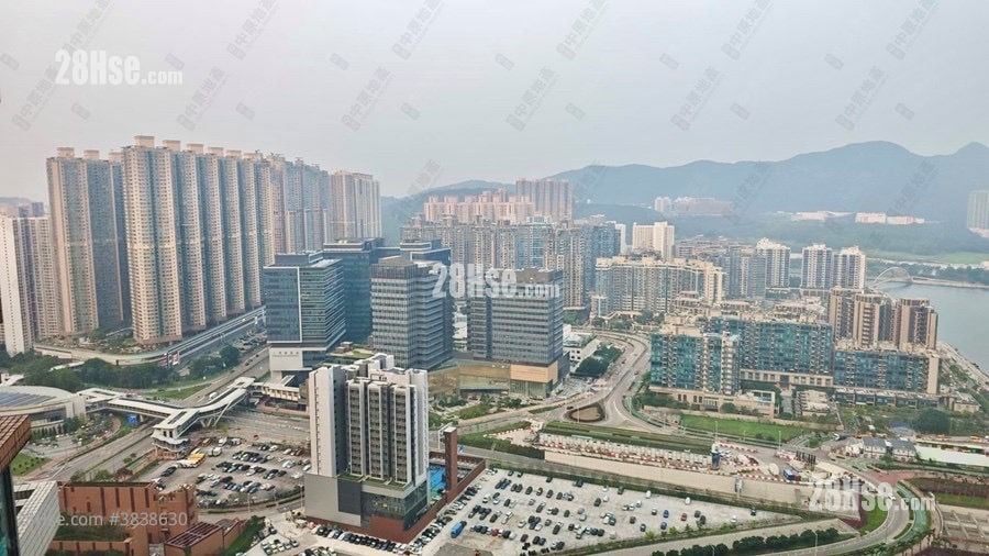 维景湾畔 售盘 3 房 757 平方尺