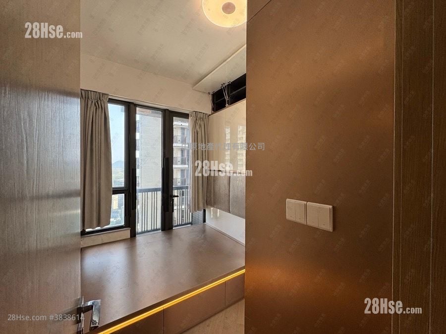 Wings At Seaii Sell 3 Bedrooms , 1 Bathroom 532 ft²