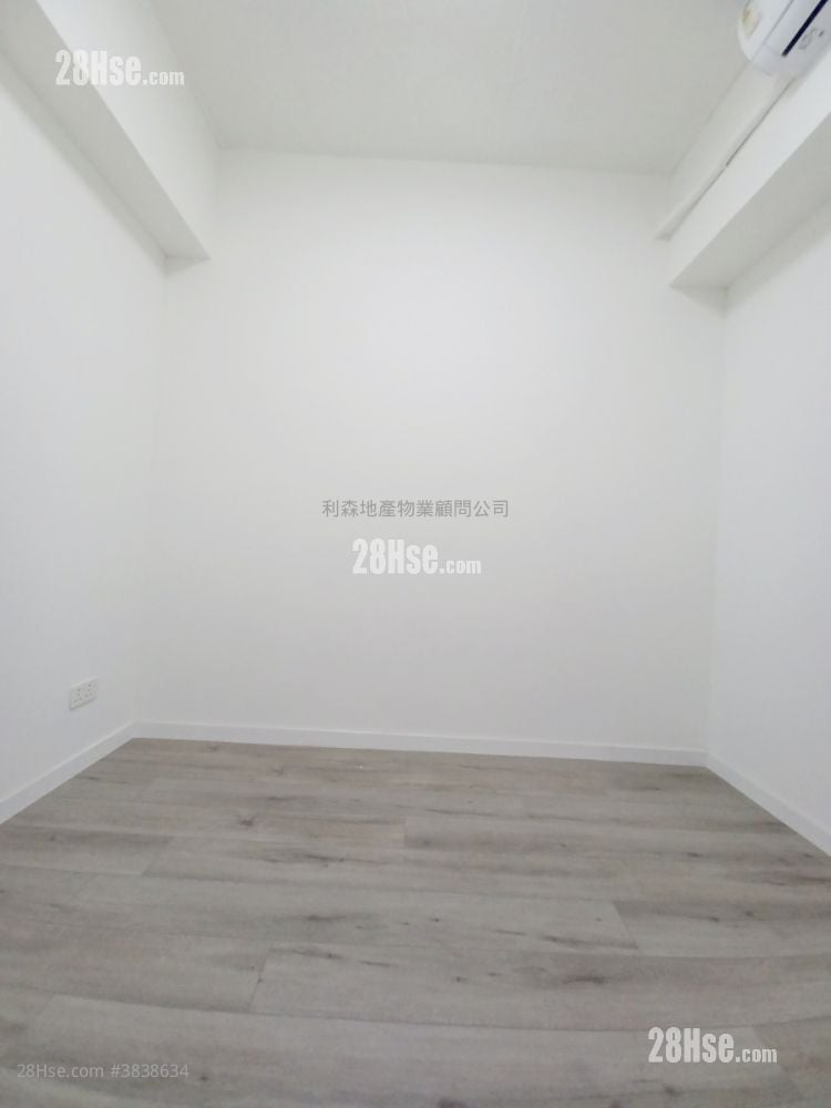 Wing Chai Industrial Building Rental