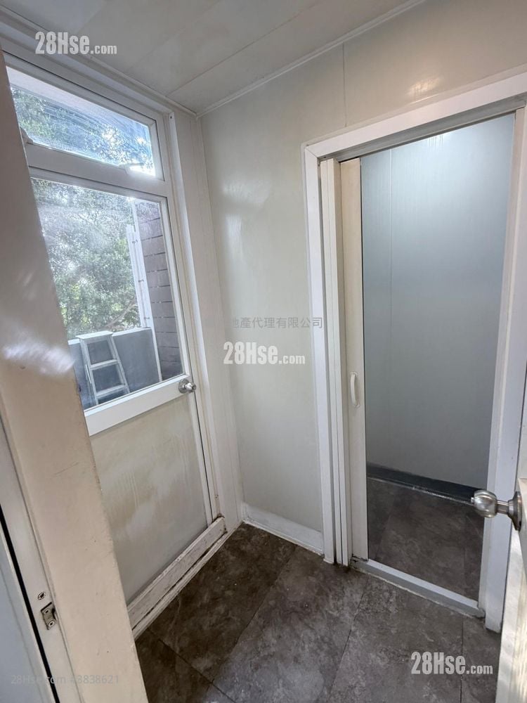 Chinese Mansion Rental Studio , 1 Bathroom 300 ft²