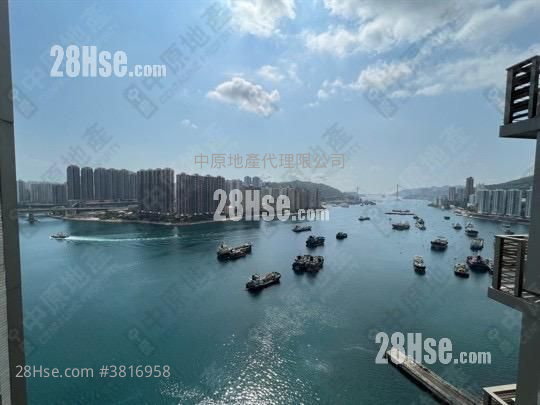 Ocean Pride Sell 4 Bedrooms , 3 Bathrooms 1,153 ft²