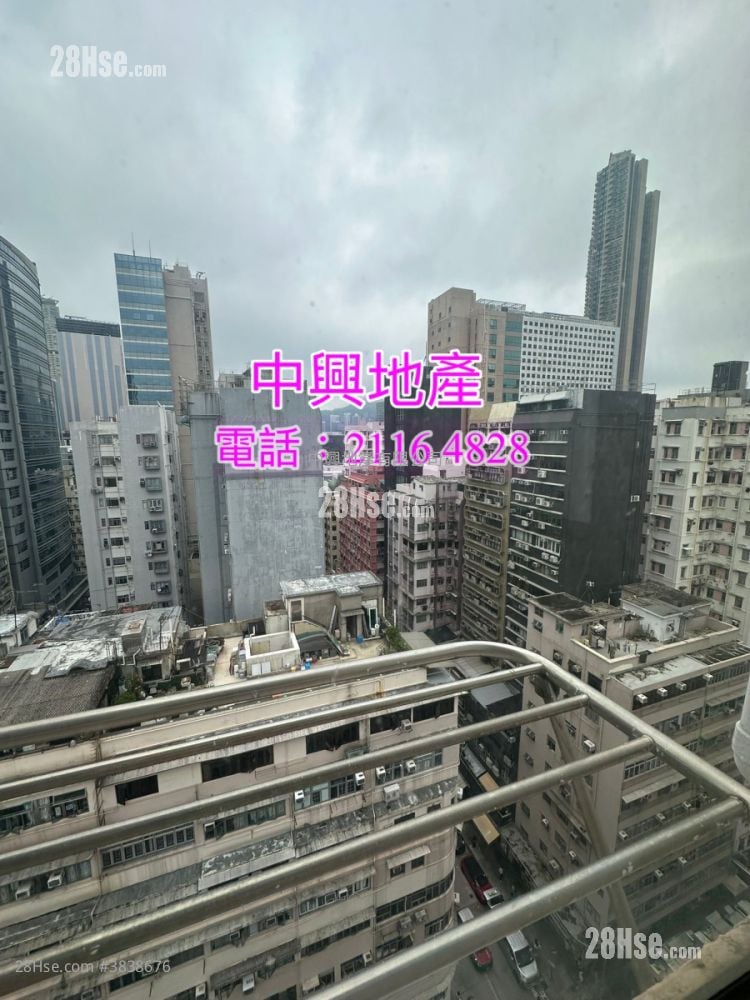 Kam Po Building Sell 3 Bedrooms , 1 Bathroom 328 ft²