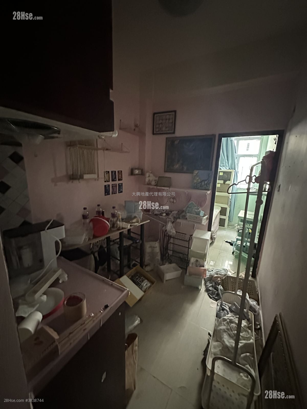 Chinese Mansion Sell 3 Bedrooms , 3 Bathrooms 535 ft²