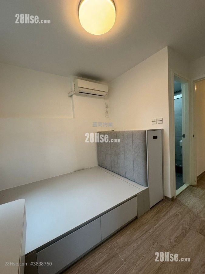 Whampoa Garden Sell 3 Bedrooms , 2 Bathrooms 639 ft²
