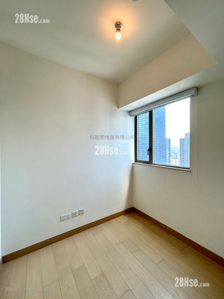 The Spectra Sell 3 Bedrooms , 1 Bathroom 621 ft²