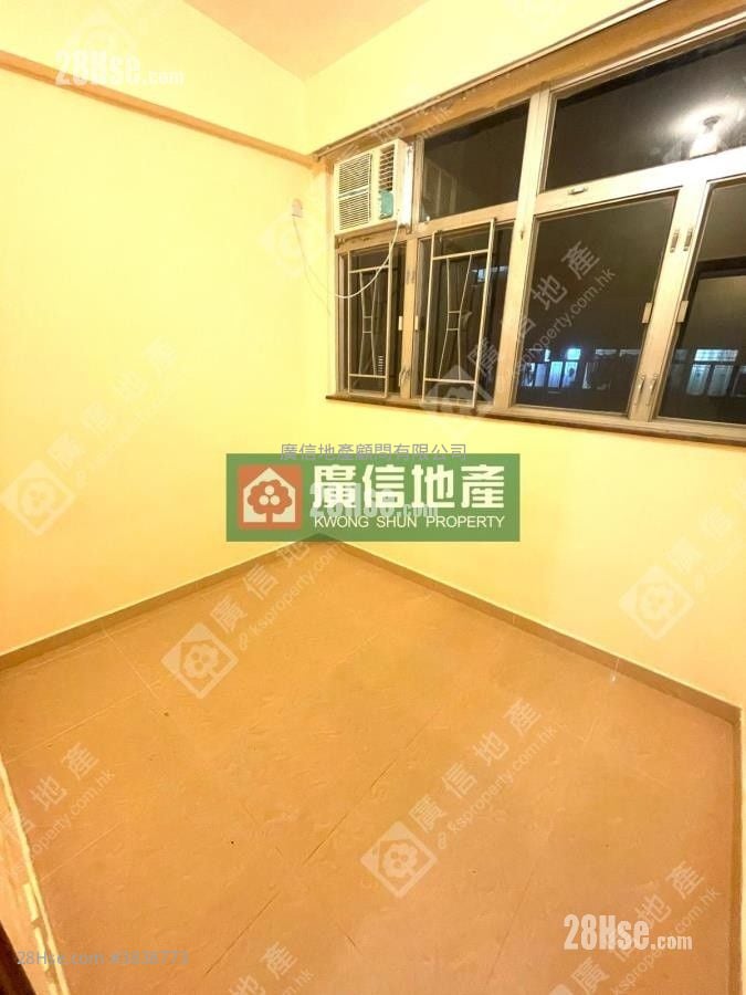 Bedford Mansion Sell 3 Bedrooms , 1 Bathroom 376 ft²