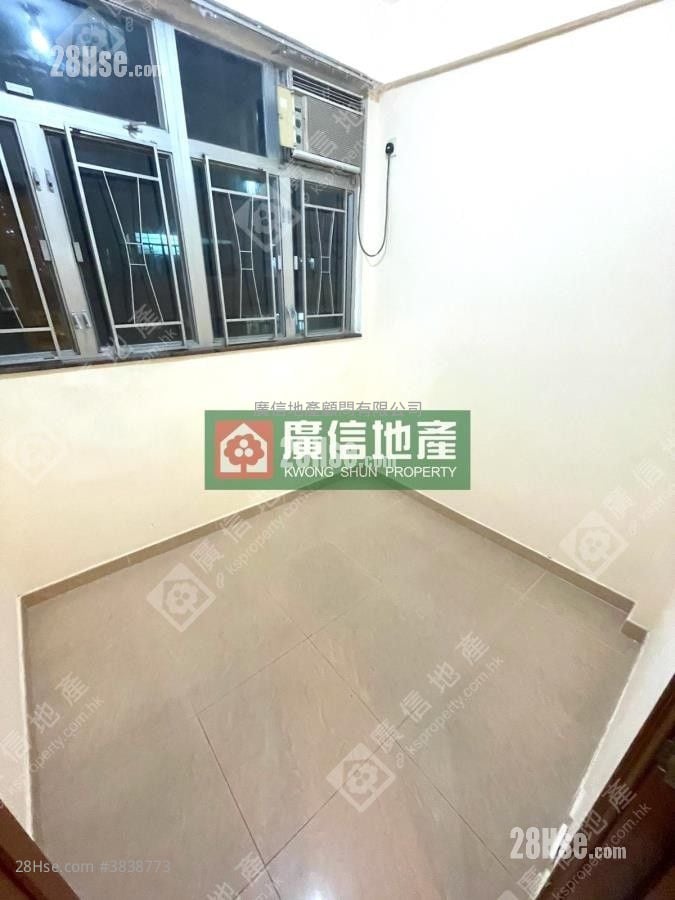 Bedford Mansion Sell 3 Bedrooms , 1 Bathroom 376 ft²