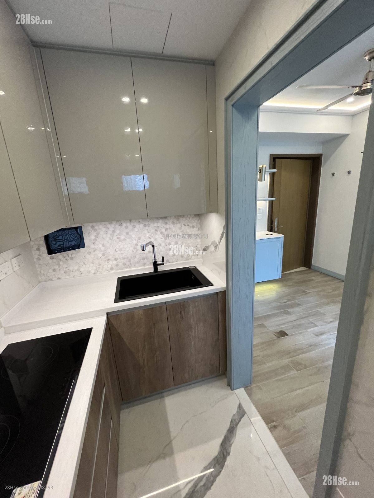 The Austin Rental 2 Bedrooms , 1 Bathroom 418 ft²