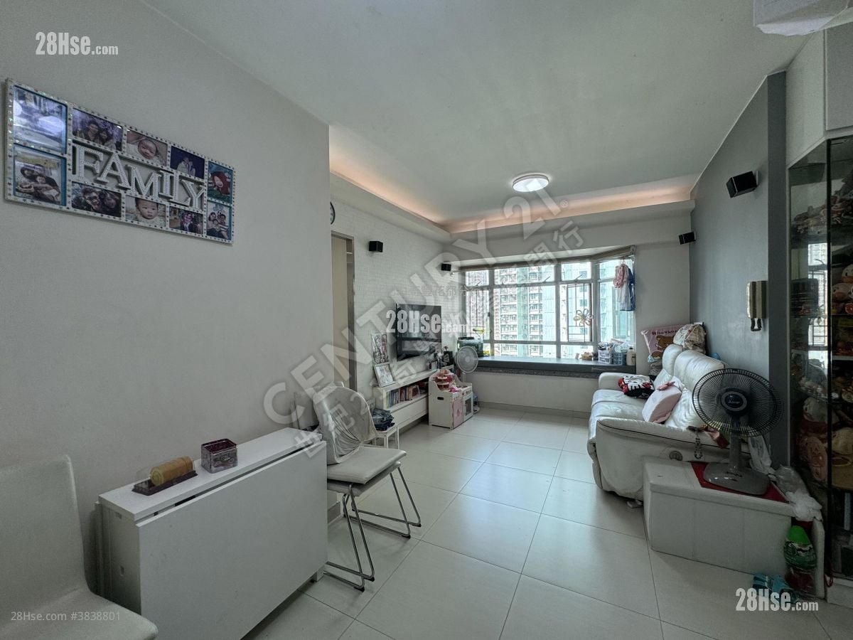 Flora Plaza Sell 3 Bedrooms , 1 Bathroom 526 ft²