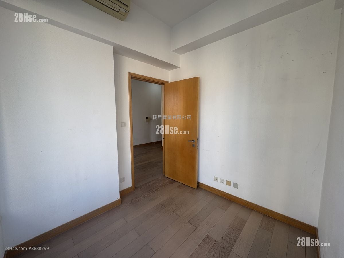 Star Ruby Sell 1 Bedroom , 1 Bathroom 410 ft²