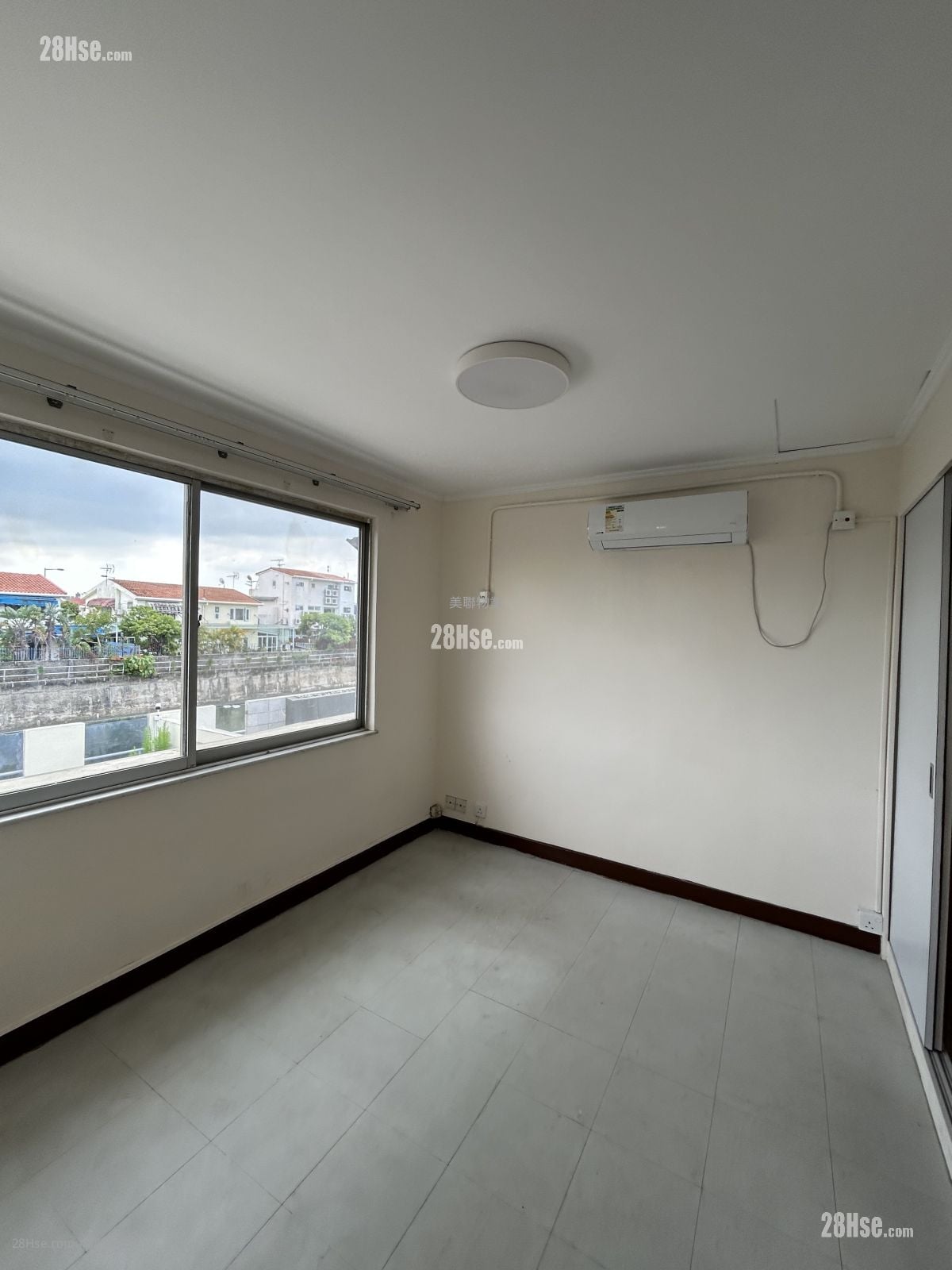 Fairview Park Rental 1,035 ft²