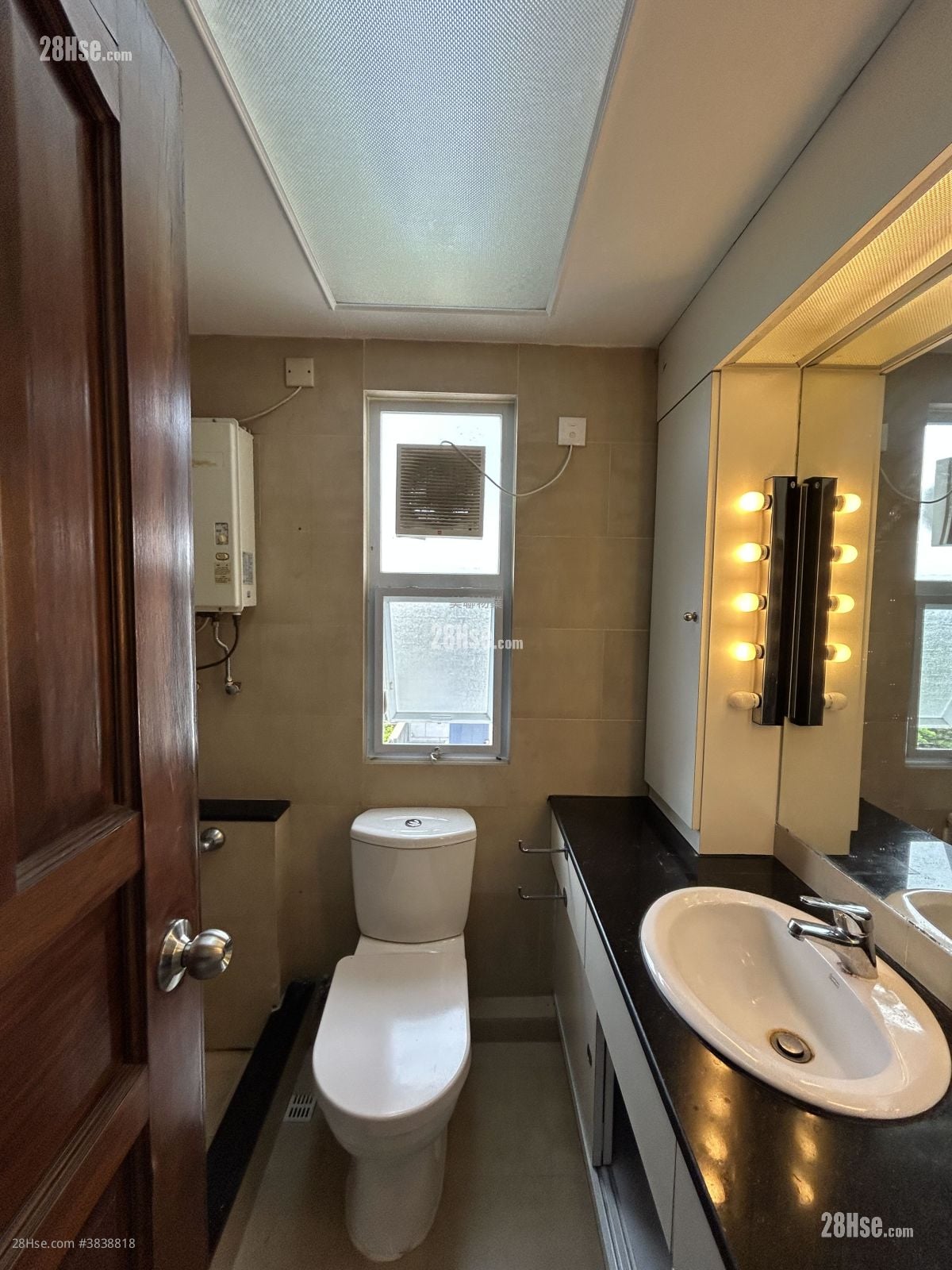 Fairview Park Rental 1,035 ft²
