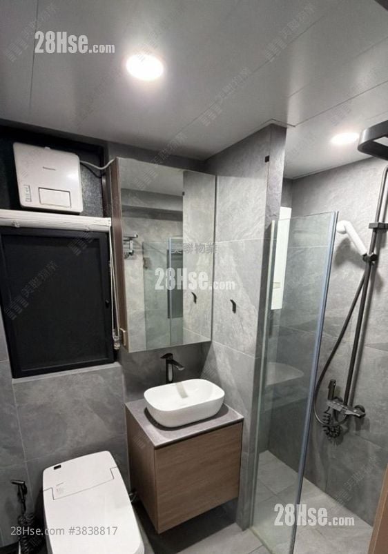 Tai Hing Gardens Sell 2 Bedrooms 447 ft²