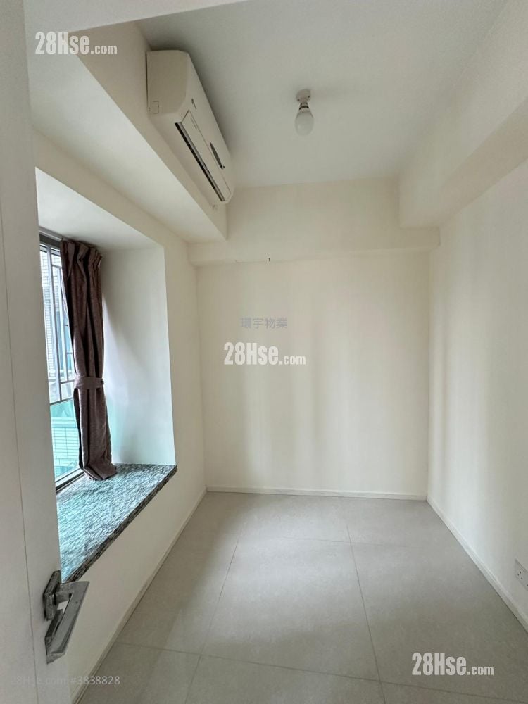 City Point Rental 3 Bedrooms , 2 Bathrooms 660 ft²