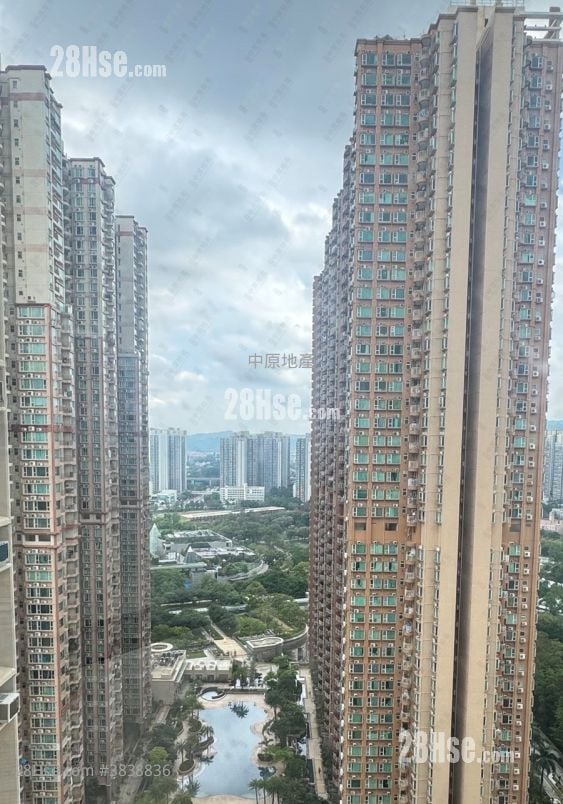 Tin Chung Court Sell 3 Bedrooms 650 ft²