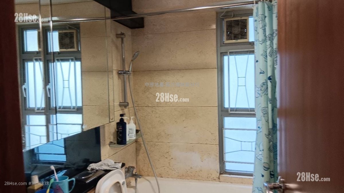 Southern Lodge Sell 2 Bedrooms 517 ft²