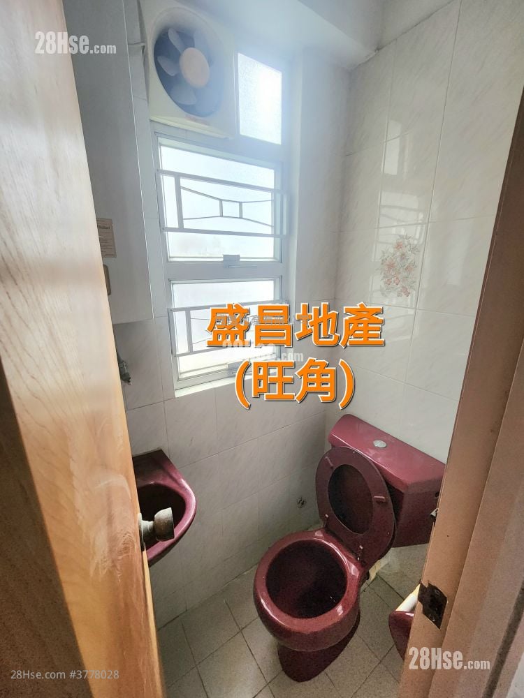 Chinese Mansion Sell 3 Bedrooms , 2 Bathrooms 785 ft²