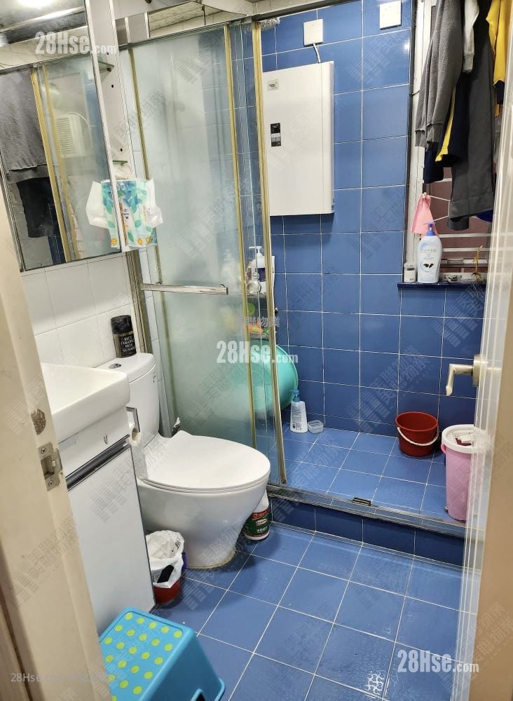 Flora Plaza Sell 3 Bedrooms 526 ft²