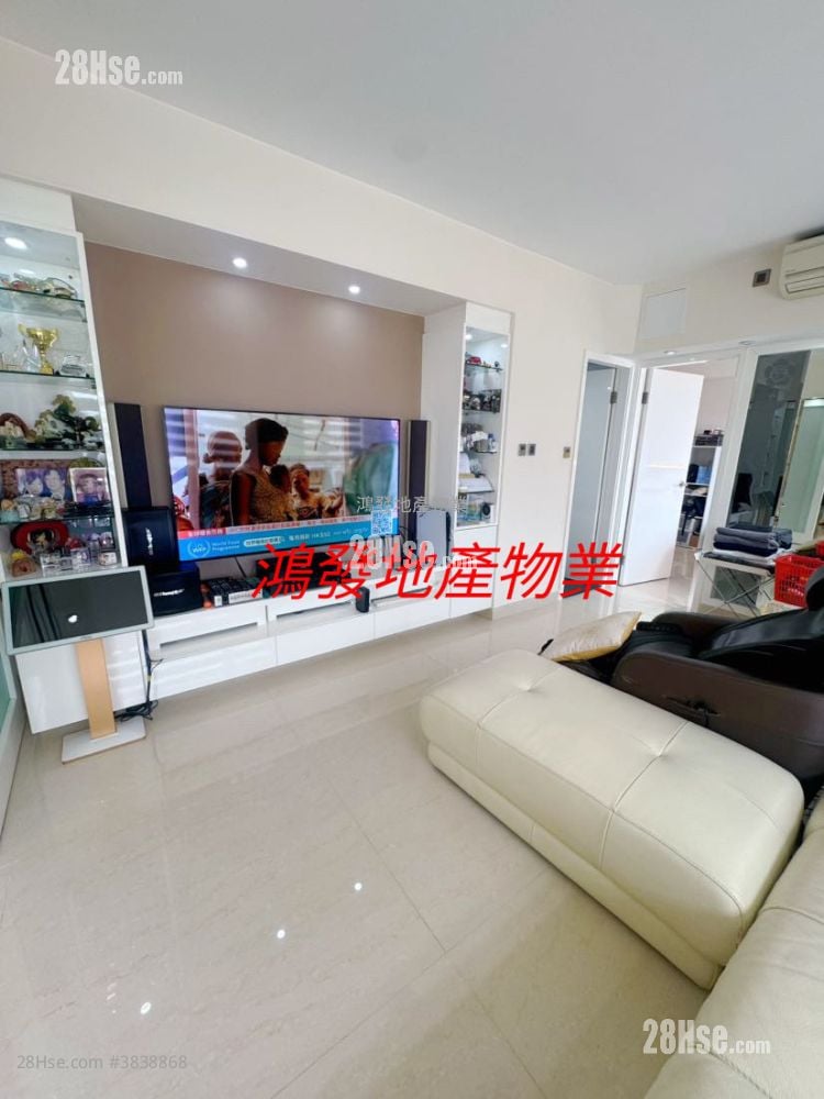 Caldecott Hill Sell 4 Bedrooms , 3 Bathrooms 991 ft²