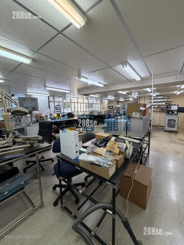 金熊工业中心 租盘 4,824 平方尺