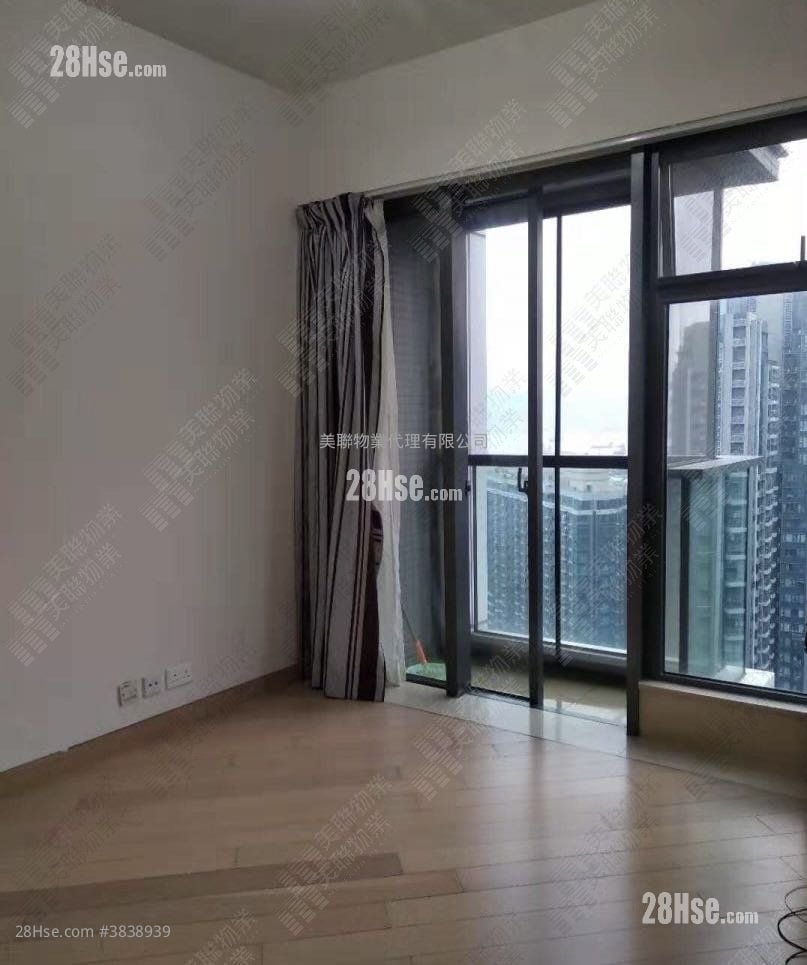 The Wings Sell 3 Bedrooms , 3 Bathrooms 840 ft²