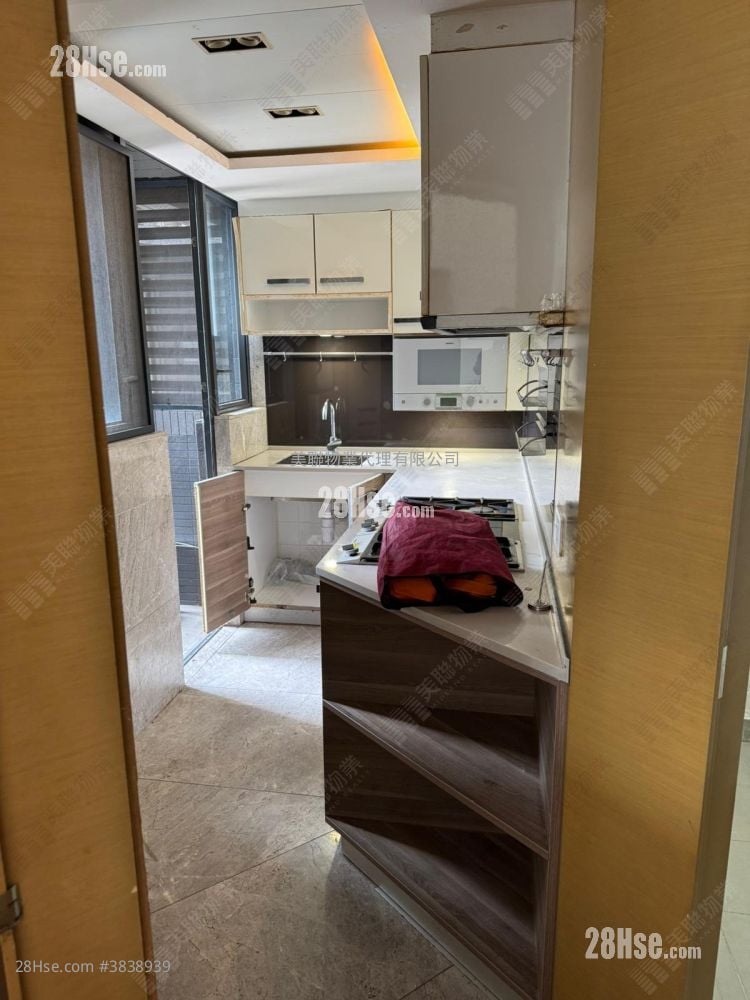 The Wings Sell 3 Bedrooms , 3 Bathrooms 840 ft²