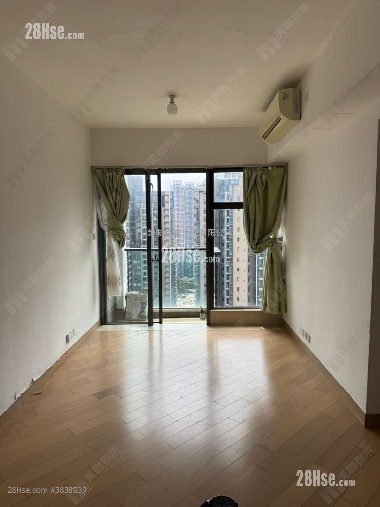The Wings Sell 3 Bedrooms , 3 Bathrooms 840 ft²