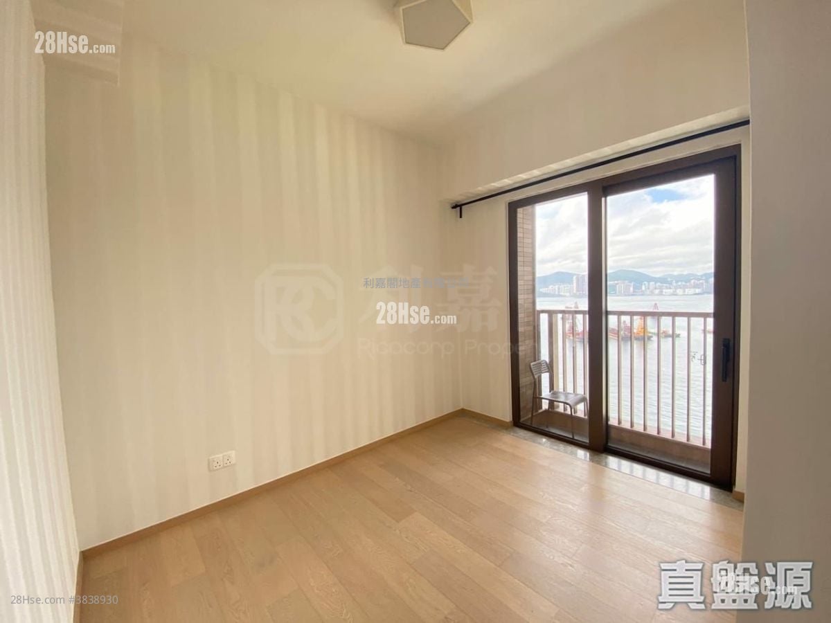 Lp6 Sell 3 Bedrooms , 2 Bathrooms 644 ft²
