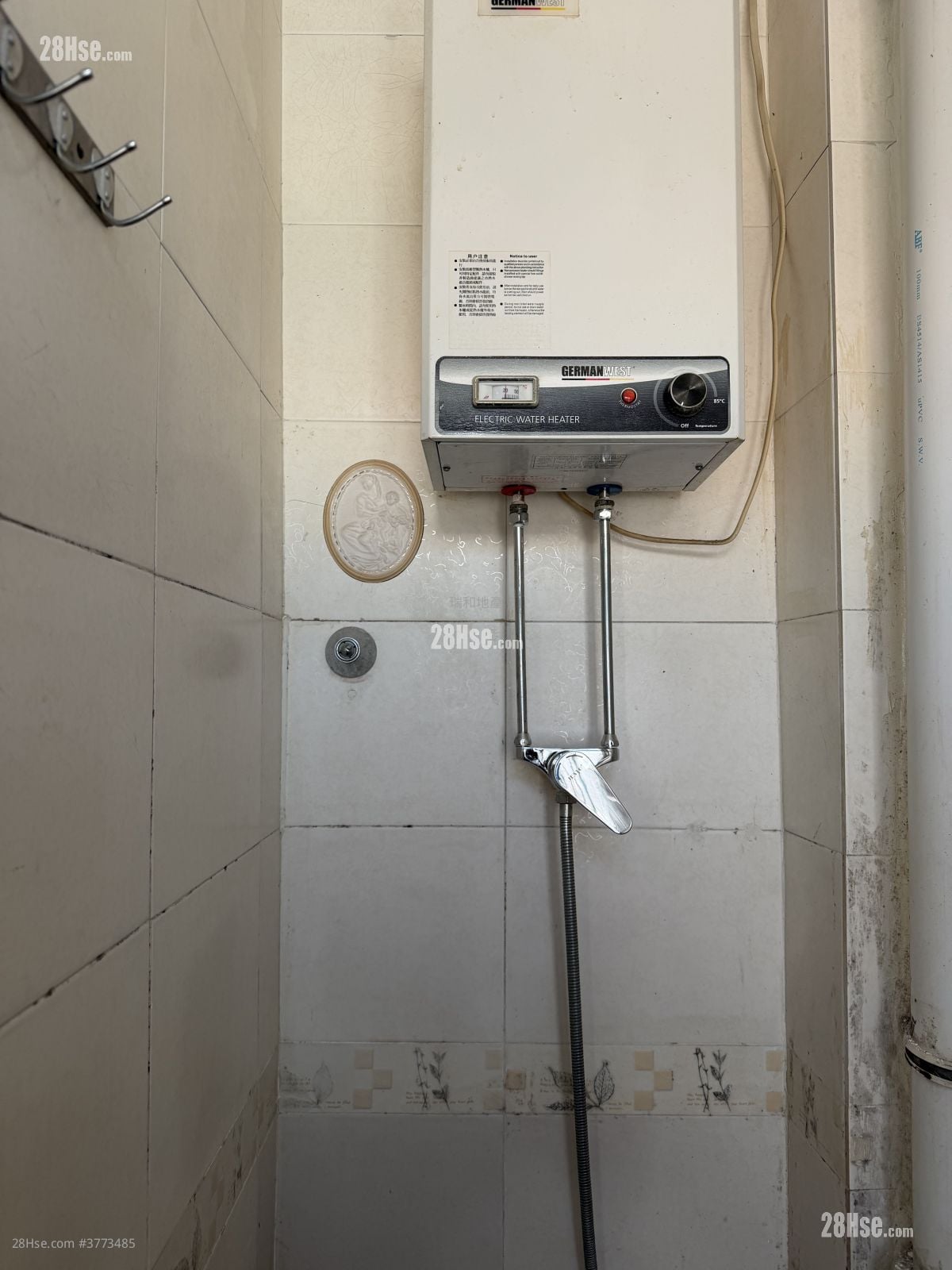 Wang Yip Building Rental 2 Bedrooms , 1 Bathroom 294 ft²