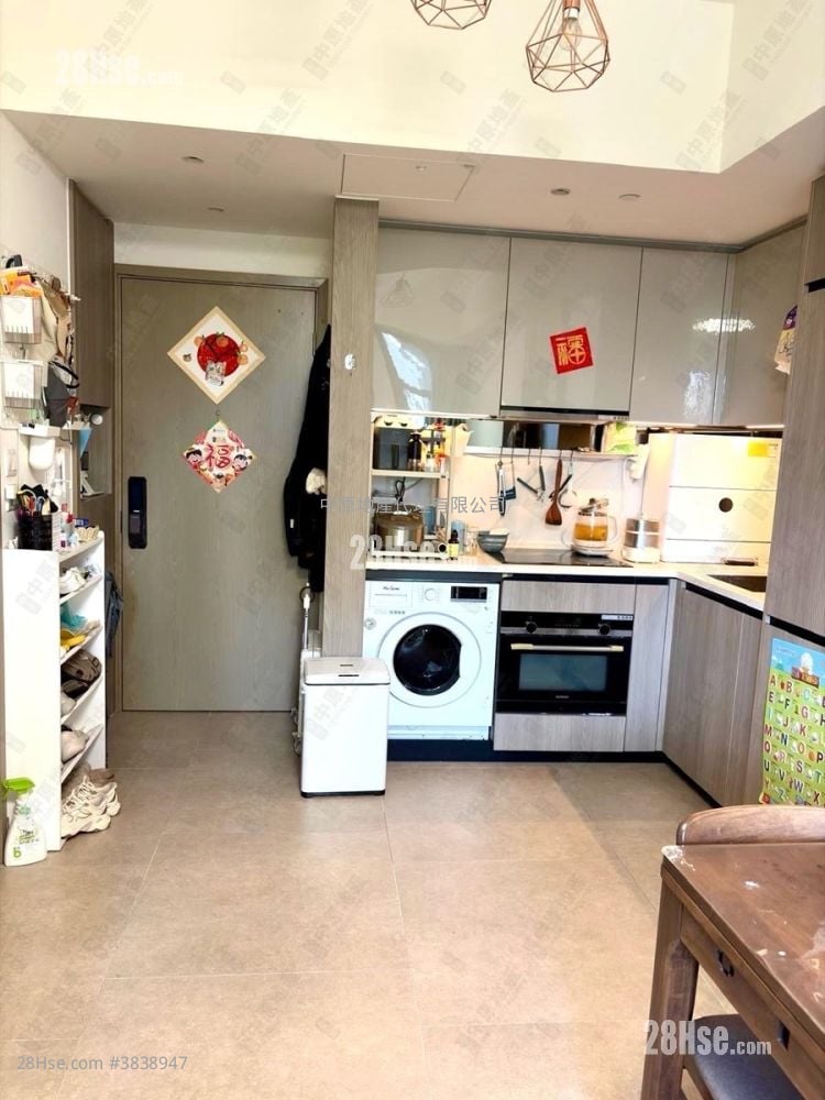 Wetland Seasons Bay Sell 2 Bedrooms 442 ft²