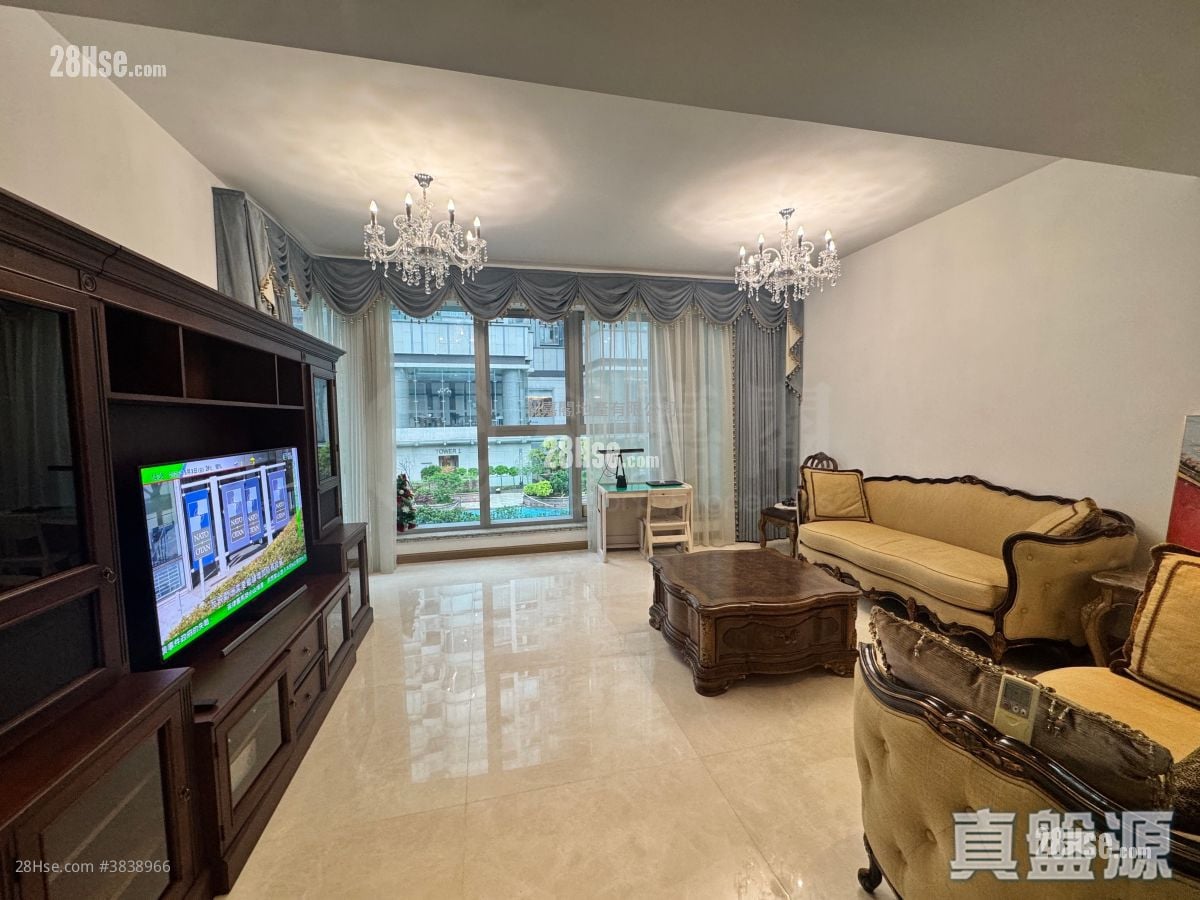 Stars By The Harbour Rental 2,188 ft²