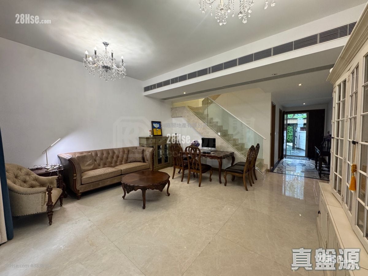 Stars By The Harbour Rental 2,188 ft²