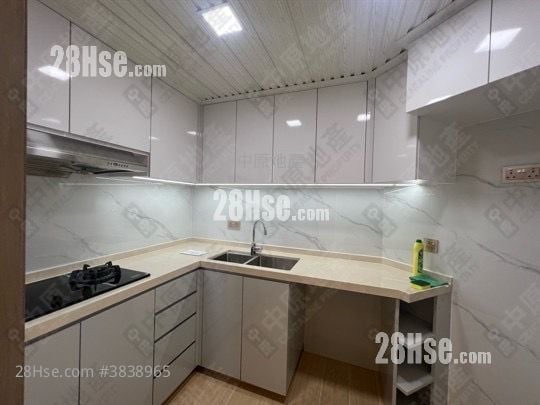 Kingswood Villas Rental 3 Bedrooms , 2 Bathrooms 635 ft²