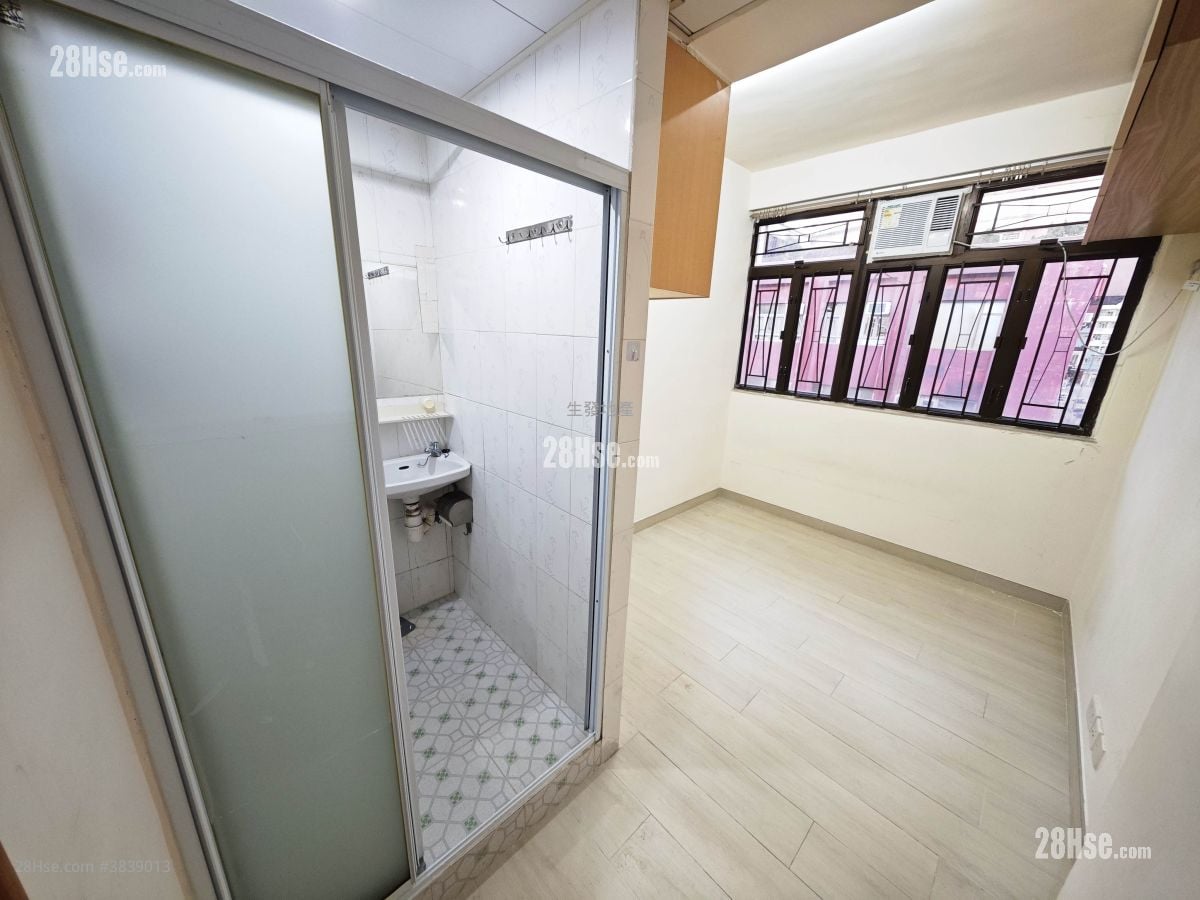 Man Yue Building Rental Studio , 1 Bathroom 120 ft²