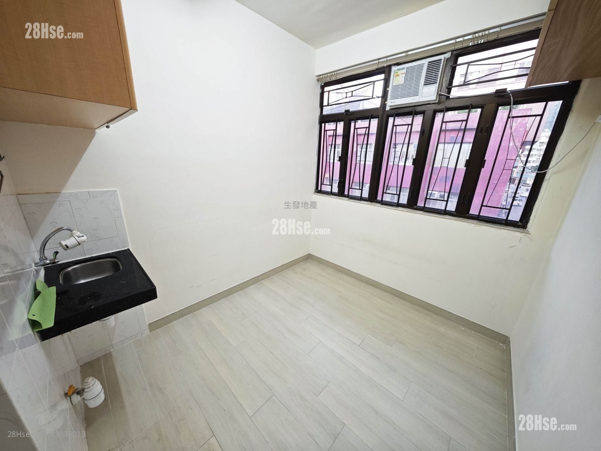 Man Yue Building Rental Studio , 1 Bathroom 120 ft²