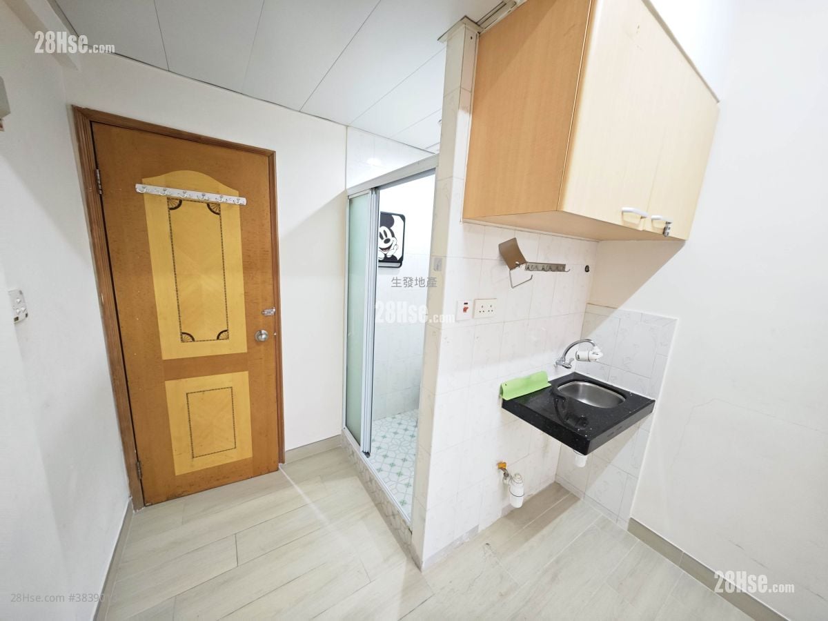 Man Yue Building Rental Studio , 1 Bathroom 120 ft²