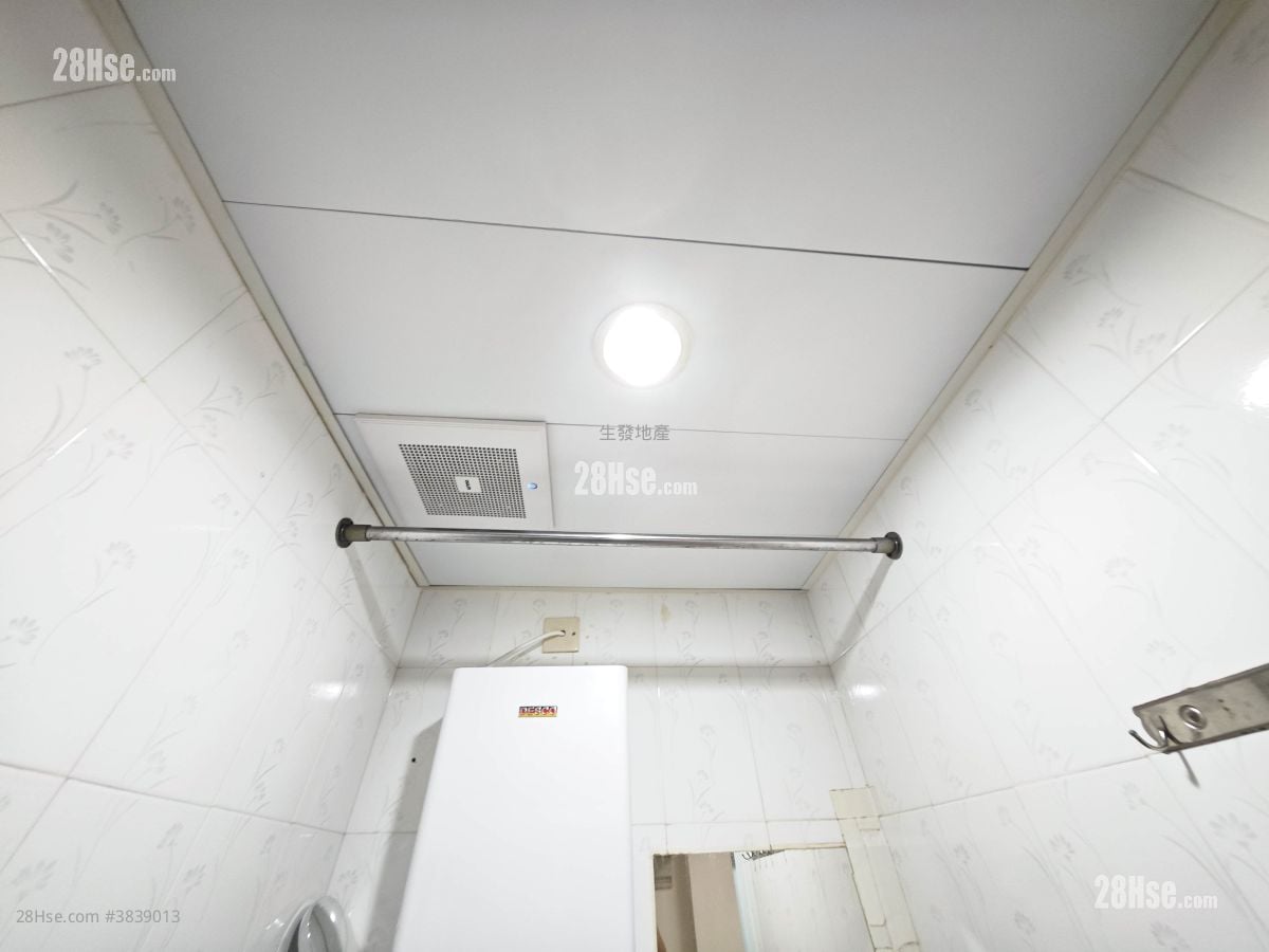 Man Yue Building Rental Studio , 1 Bathroom 120 ft²