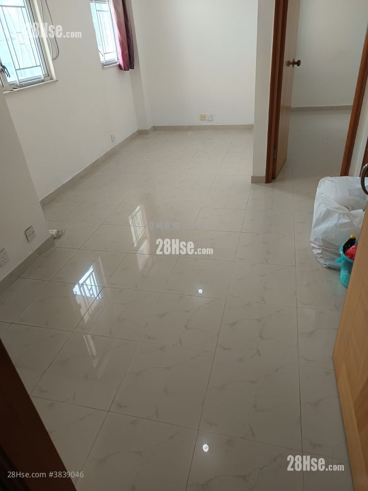 Manor Centre Rental 1 Bedroom 322 ft²