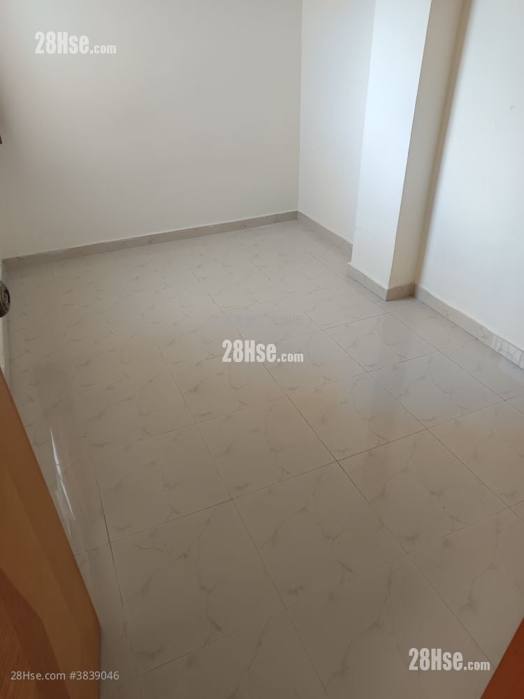 Manor Centre Rental 1 Bedroom 322 ft²