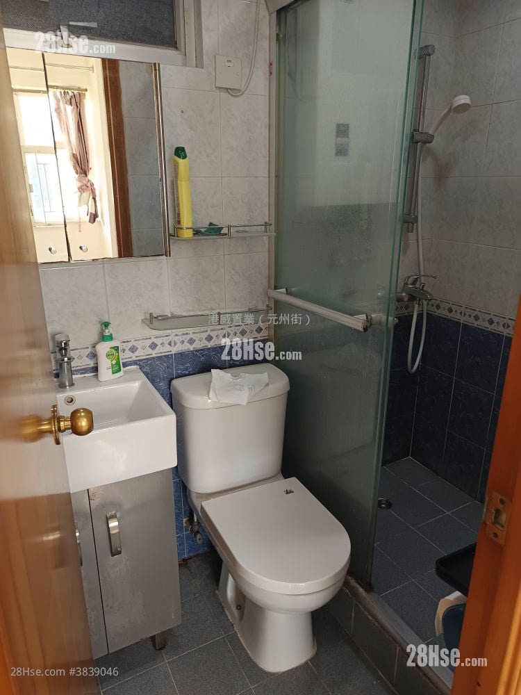 Manor Centre Rental 1 Bedroom 322 ft²
