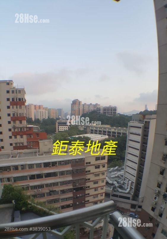 Paradise Square Sell 3 Bedrooms , 1 Bathroom 546 ft²
