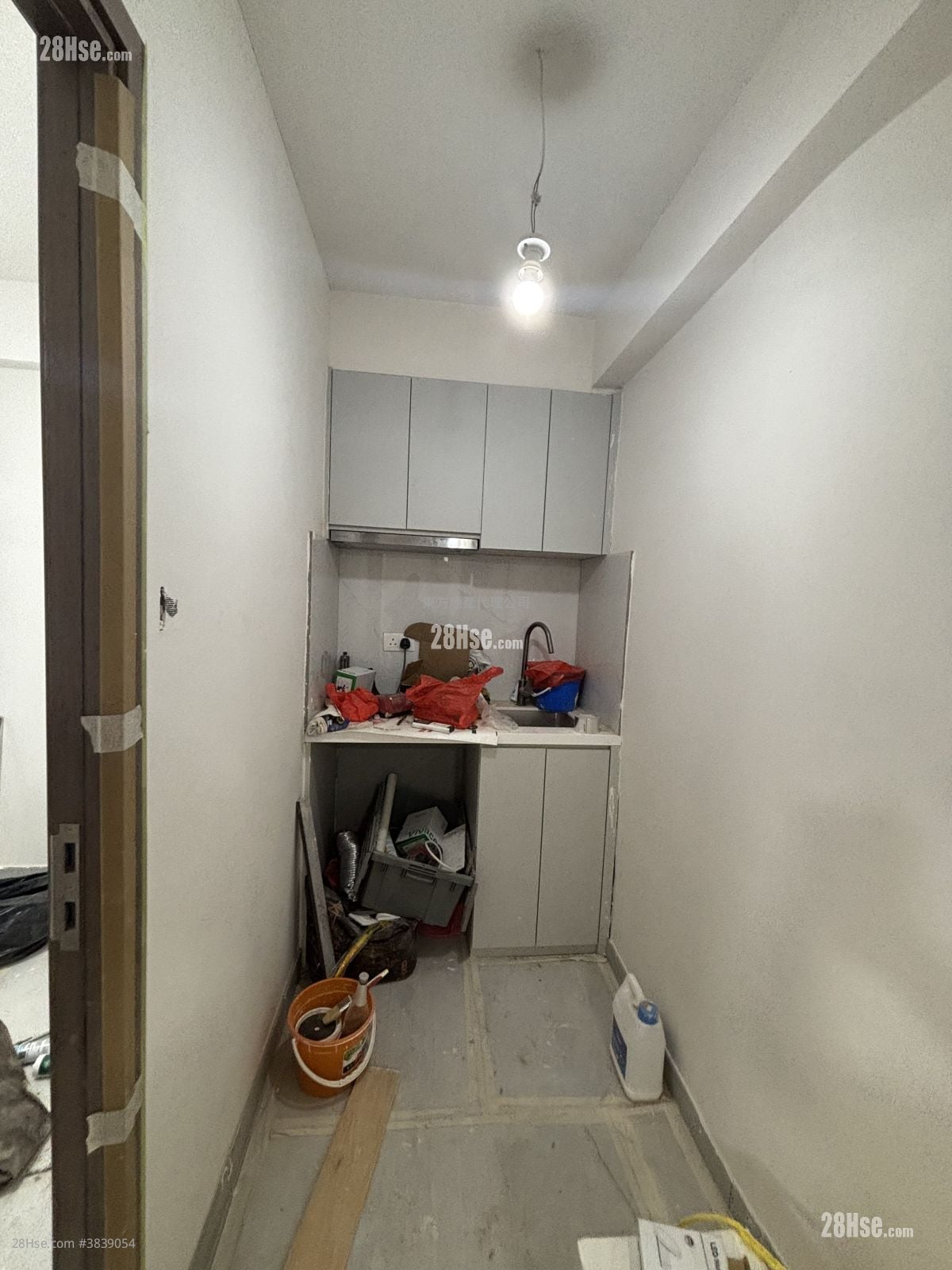 Shung Lai House Rental 2 Bedrooms , 1 Bathroom 320 ft²
