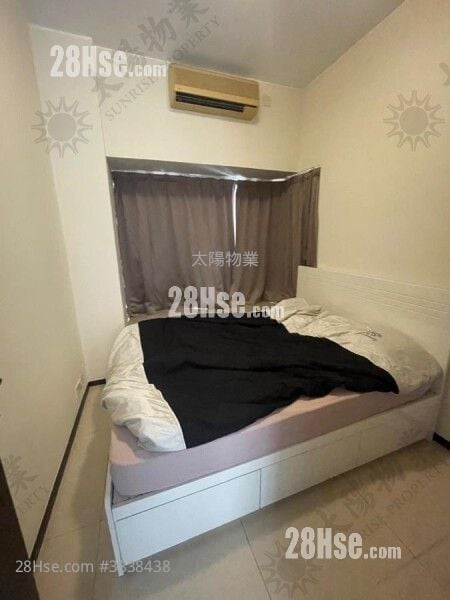 The Metropolis Residence Sell 2 Bedrooms 488 ft²
