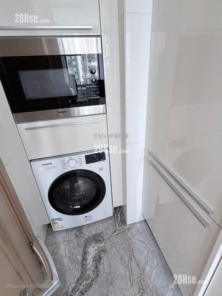 The Cullinan Rental 2 Bedrooms , 1 Bathroom 531 ft²
