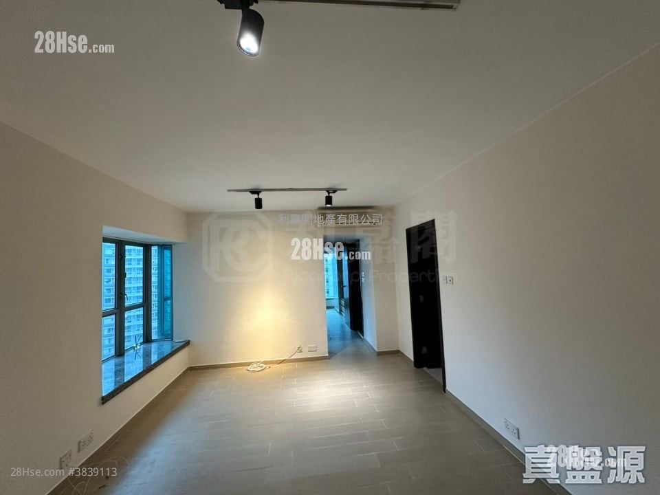 宝华轩 售盘 2 房 566 平方尺